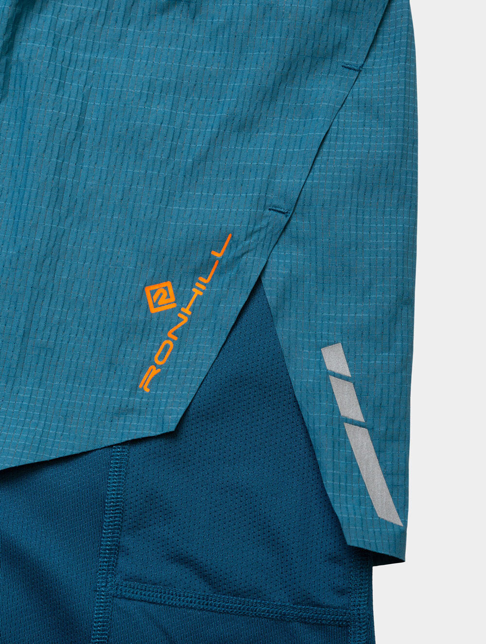 SHORT DE RUNNING HOMBRE - TECH RACE TWIN SHORT - RONHILL - Imagen 5